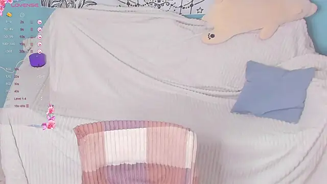 LilyBelll online show from 01.04.25