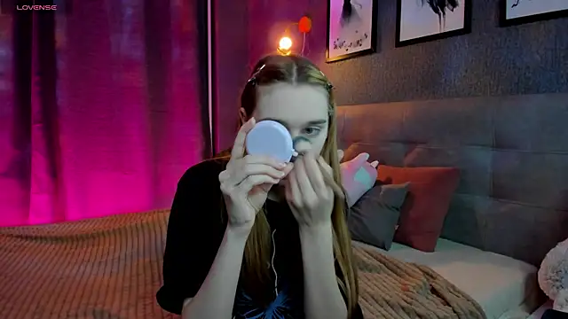 Lesi Moonie01 online show from 11.24.25