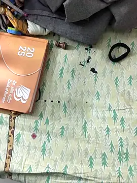 cutiecatty21 online show from 11.16.25