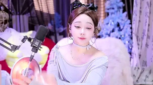 Missy Nana21 online show from 02.21.25