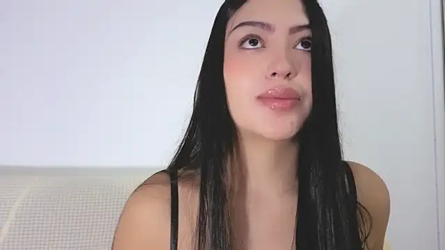 Sweet-Sophiee online show from 03.16.26