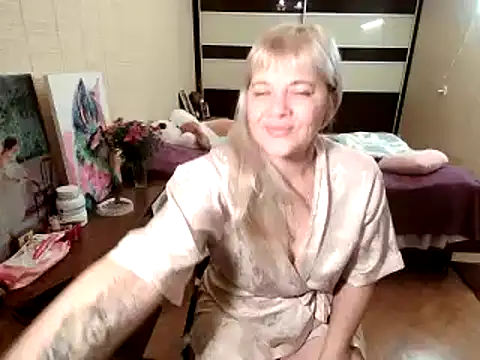 Lia Laguna77 online show from 10.05.25