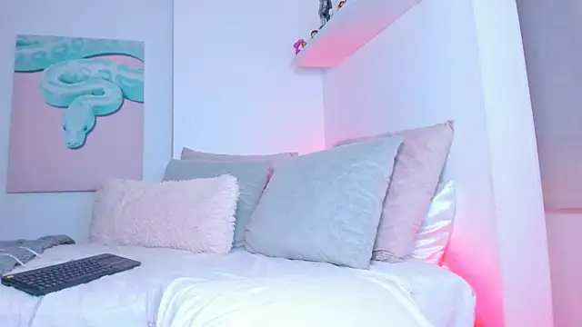 Alexis Rosse online show from 12.15.24