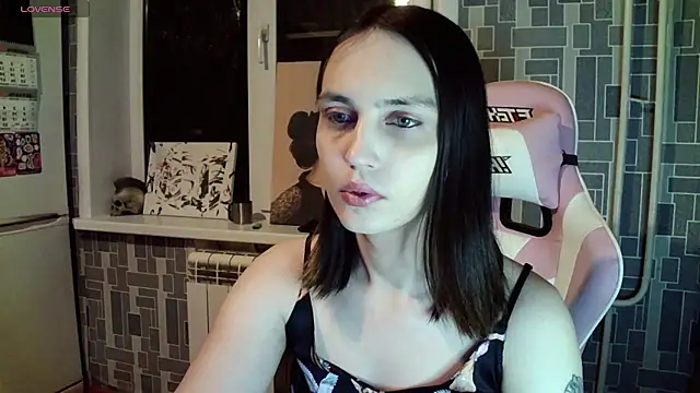 BlackHe4rts  online show from 12.14.24