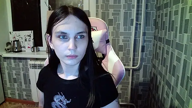 BlackHe4rts  online show from 10.17.25