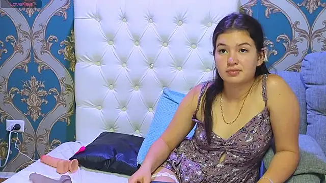 lilimini032 online show from 01.08.25