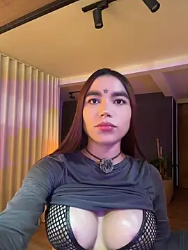 carolynnetrujillo online show from 06.24.26
