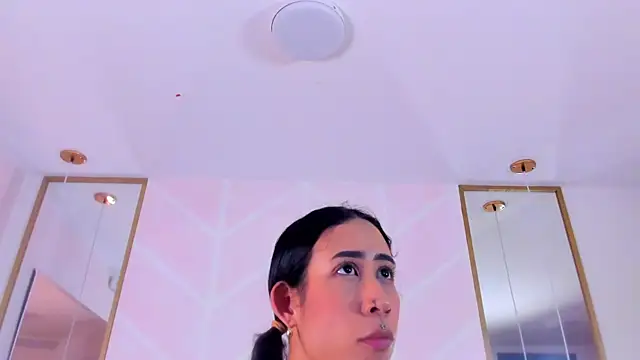 GabyPetit online show from 12.05.25