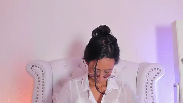 GabyPetit online show from 04.02.26