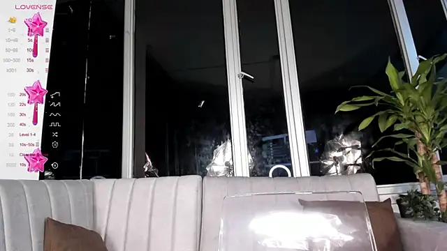 Megan Lim online show from 01.18.25