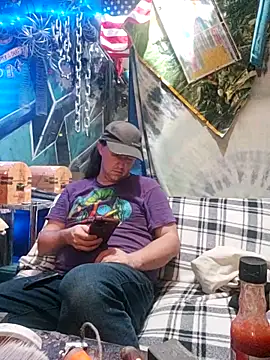 Boo-boo kittyfux online show from 09.25.25