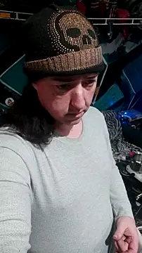 Boo-boo kittyfux online show from 12.15.25