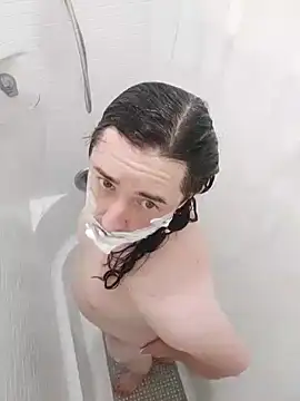 Snapshot of Boo-boo_kittyfux chatting on 04.04.26 Boo-boo kittyfux online show from 04.04.26