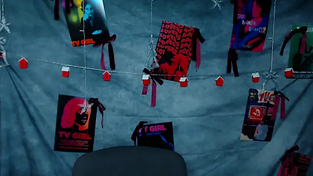 MademoiselleCl online show from 12.22.25