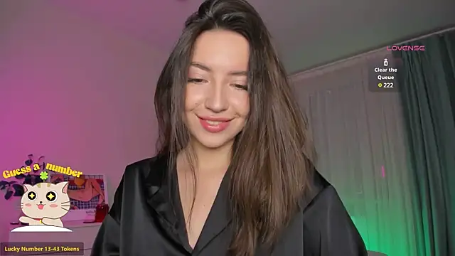 Oh My Dianee online show from 03.06.25