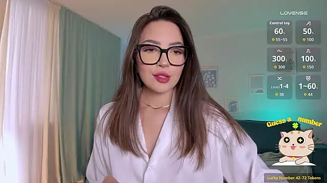 Oh My Dianee online show from 03.17.26