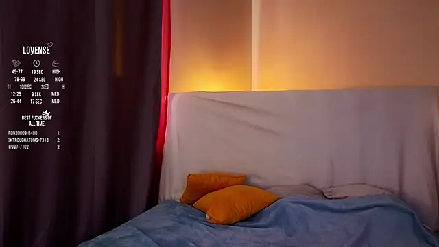 GillianDowdey online show from 09.28.25