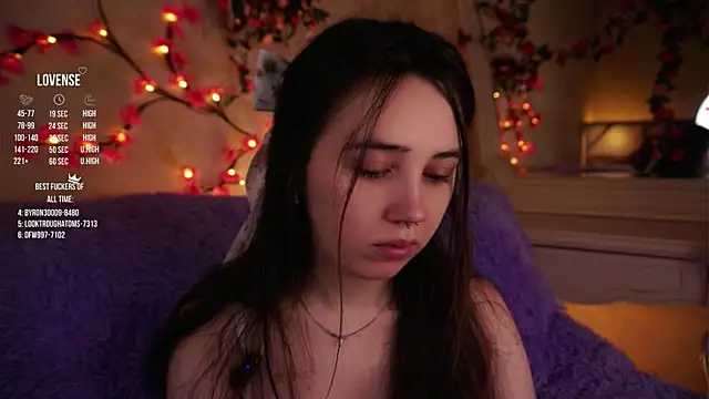 GillianDowdey online show from 11.21.25