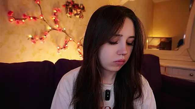 GillianDowdey online show from 02.06.26