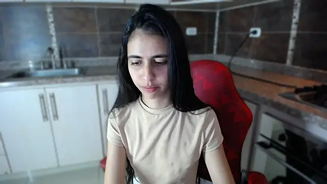 anna alvarez online show from 10.14.25