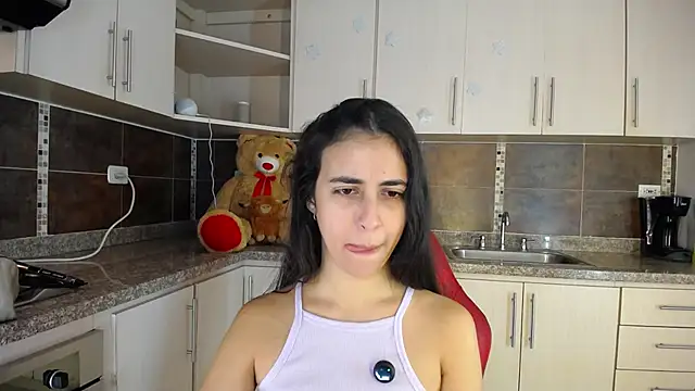 Snapshot of anna_alvarez chatting on 07.10.26 anna alvarez online show from 07.10.26