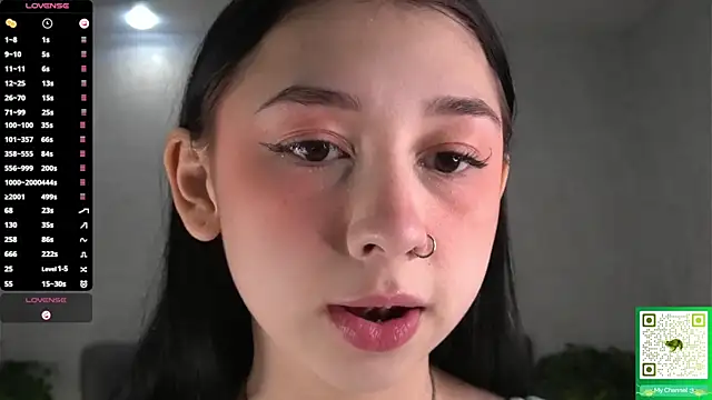 AislyEmbury online show from 11.27.25