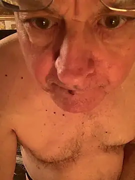 Snapshot of Tonybaloney1972 chatting on 01.16.25 Tonybaloney1972 online show from 01.16.25