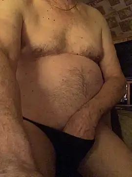 Snapshot of Tonybaloney1972 chatting on 03.21.25 Tonybaloney1972 online show from 03.21.25