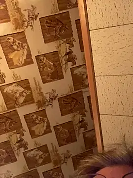 Snapshot of Tonybaloney1972 chatting on 09.10.25 Tonybaloney1972 online show from 09.10.25