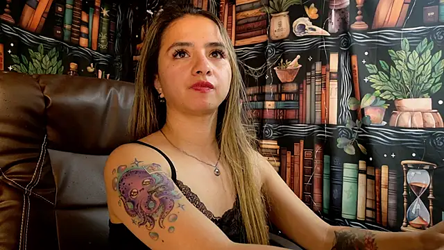 julietta   jackson online show from 01.24.25