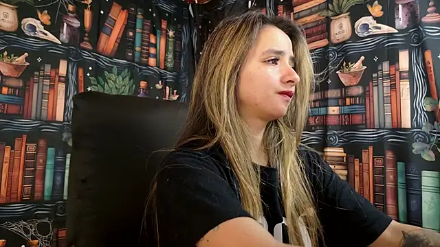 julietta   jackson online show from 02.14.25