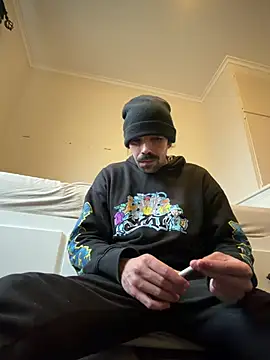 Snapshot of wolfwhite95 chatting on 05.01.26 wolfwhite95 online show from 05.01.26