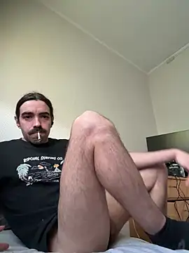 Snapshot of wolfwhite95 chatting on 06.01.26 wolfwhite95 online show from 06.01.26