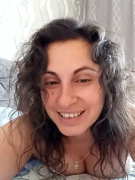 ShelaDiass online show from 10.20.25