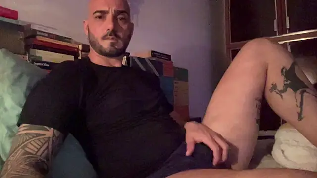 alessandromori91 online show from 04.16.26