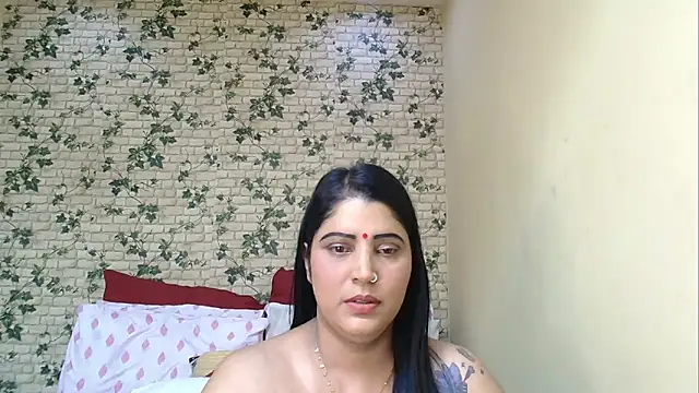 Snapshot of XIndianintimacy chatting on 06.04.26 XIndianintimacy online show from 06.04.26