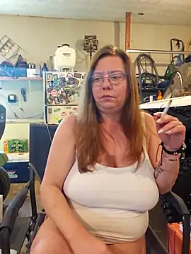 MsShelby40 online show from 04.15.26