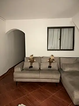 Snapshot of MollySanders___ chatting on 12.12.24 MollySanders online show from 12.12.24