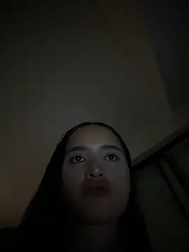 Snapshot of MollySanders___ chatting on 01.04.25 MollySanders online show from 01.04.25