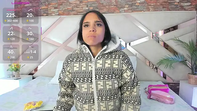 sophie pariss online show from 02.02.26