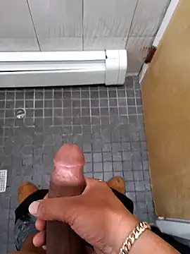 Snapshot of Goaboutyouway1 chatting on 11.09.25 Goaboutyouway1 online show from 11.09.25