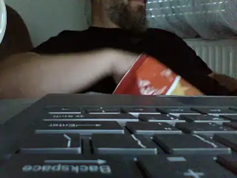 Snapshot of FROL83 chatting on 06.03.26 FROL83 online show from 06.03.26
