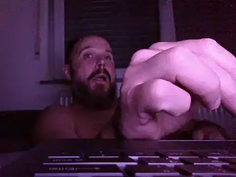 Snapshot of FROL83 chatting on 07.16.26 FROL83 online show from 07.16.26