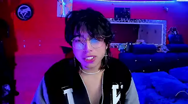 AnggelONfiree online show from 12.31.24