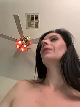 VixenVixie online show from 12.17.24