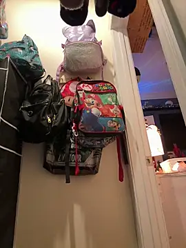 Snapshot of Eduflow22cm chatting on 09.20.25 Eduflow22cm online show from 09.20.25