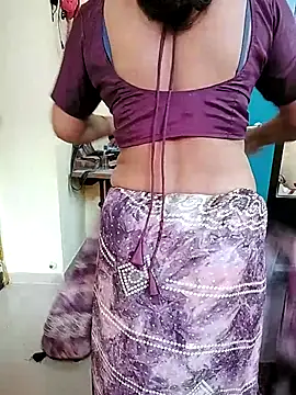 Snapshot of PayalSharmahot143 chatting on 10.28.25 PayalSharmahot143 online show from 10.28.25