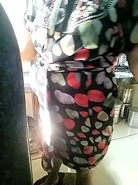 Snapshot of PayalSharmahot143 chatting on 12.20.25 PayalSharmahot143 online show from 12.20.25