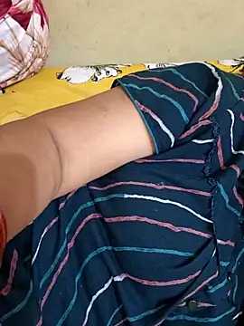 Snapshot of PayalSharmahot143 chatting on 05.13.26 PayalSharmahot143 online show from 05.13.26