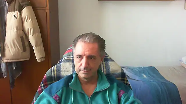 lliuk70mi online show from 03.29.26